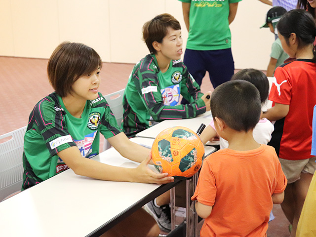 日テレ・ベレーザ#18 小林里歌子選手