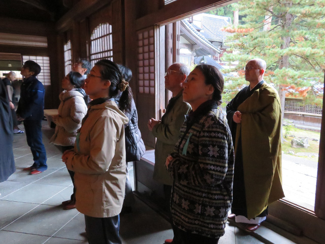 雲水（修行僧）の方に山内を案内していただきました