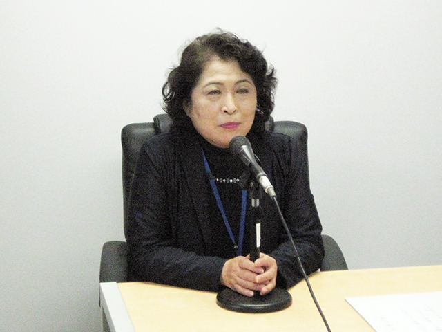 山岡　美知子氏