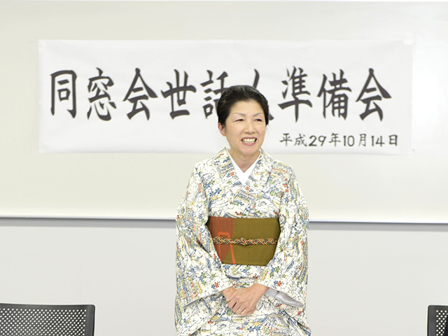 司会進行役　本橋美恵子さん